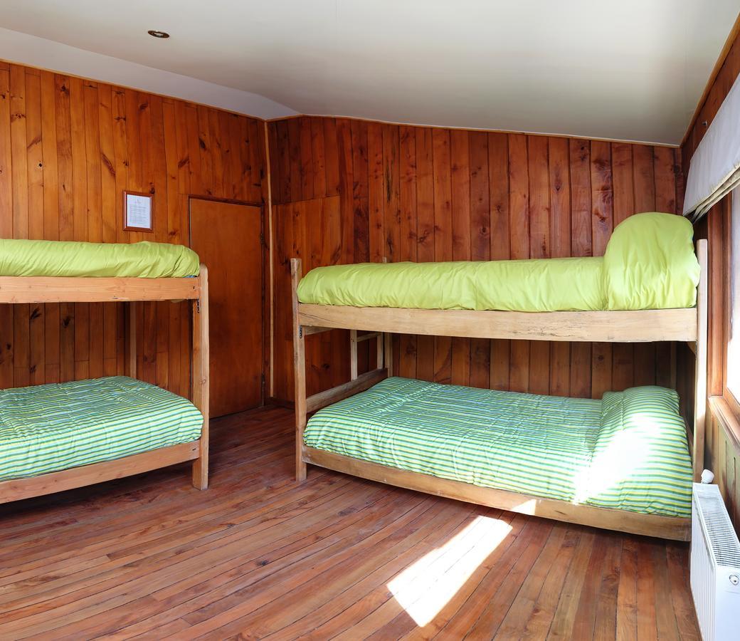 Rio Libre Pucon Party Hostel Экстерьер фото