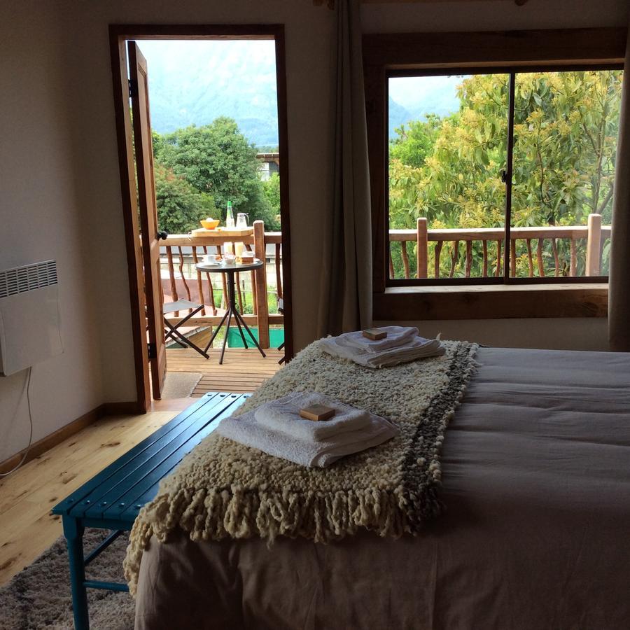 Rio Libre Pucon Party Hostel Экстерьер фото